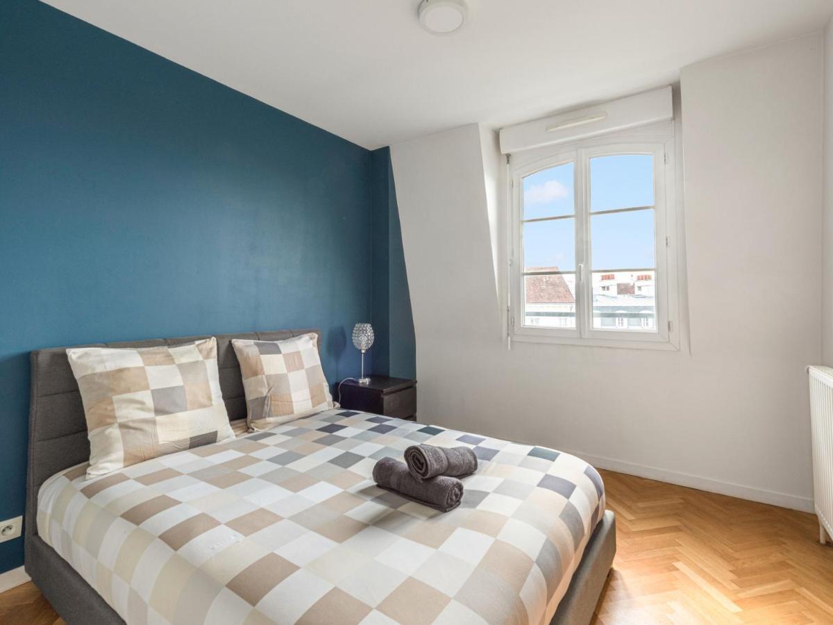 Appartement Familial Disney Val D'Europe La Vallee, Wifi Et Parking Serris Esterno foto